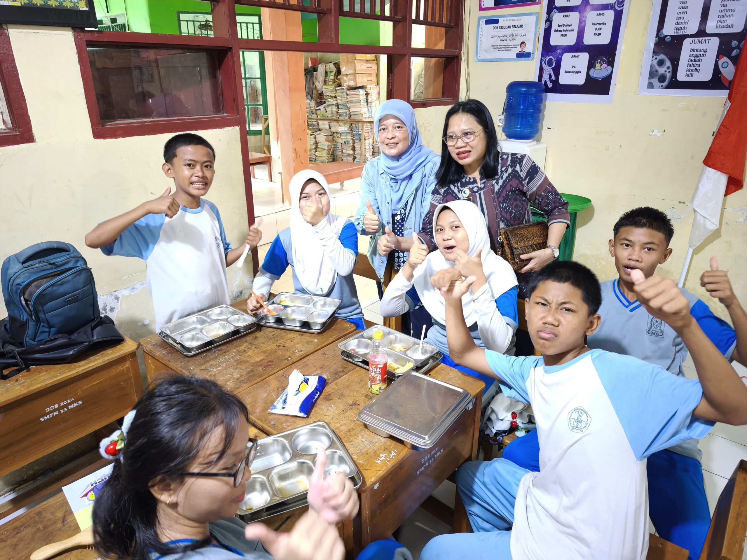 Tegaskan Pengawasan Bagian Pemenuhan HAM, Kanwil HAM Sulsel Pantau Program MBG di SMPN 33 Makassar