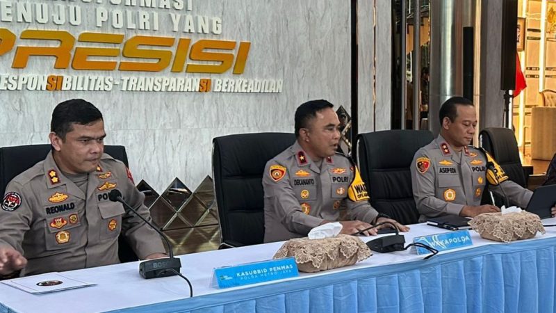 Kepolisian Tetapkan Roy Suryo dan 7 Lainnya Sebagai Tersangka Fitnah Ijazah Jokowi