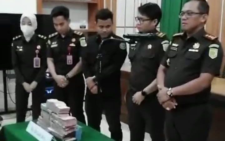 Kejari Pangkep Tetapkan Tiga Tersangka Korupsi Pengadaan KPU, Kerugian Negara Capai Rp 554 Juta