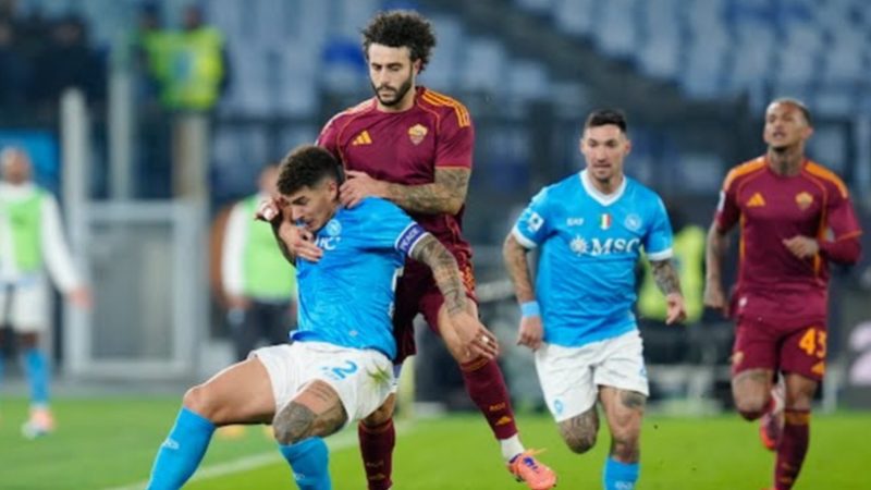 Serie A Kian Seru, Roma Tergelincir-Napoli Tempel Ketat AC Milan