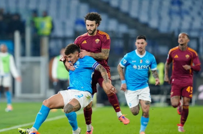 Serie A Kian Seru, Roma Tergelincir-Napoli Tempel Ketat AC Milan