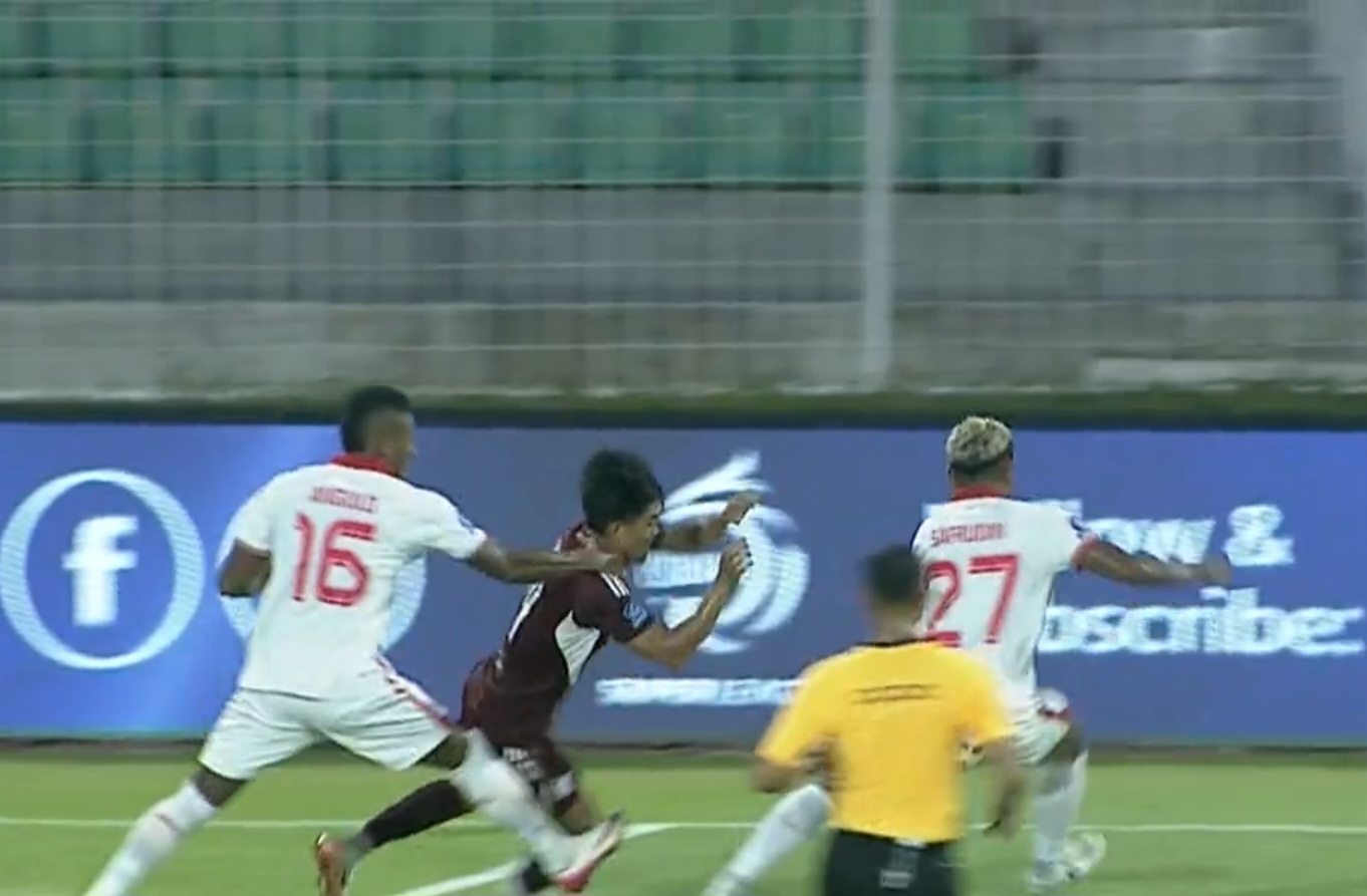 Kontroversi Wasit Yoko Suprianto, Batalkan Putusan Penalti PSM Makassar