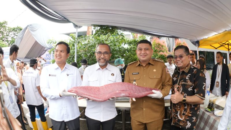 Gurita Makassar Penuhi Standar Global, Walikota Lepas Komoditas PT NNS ke Jepang