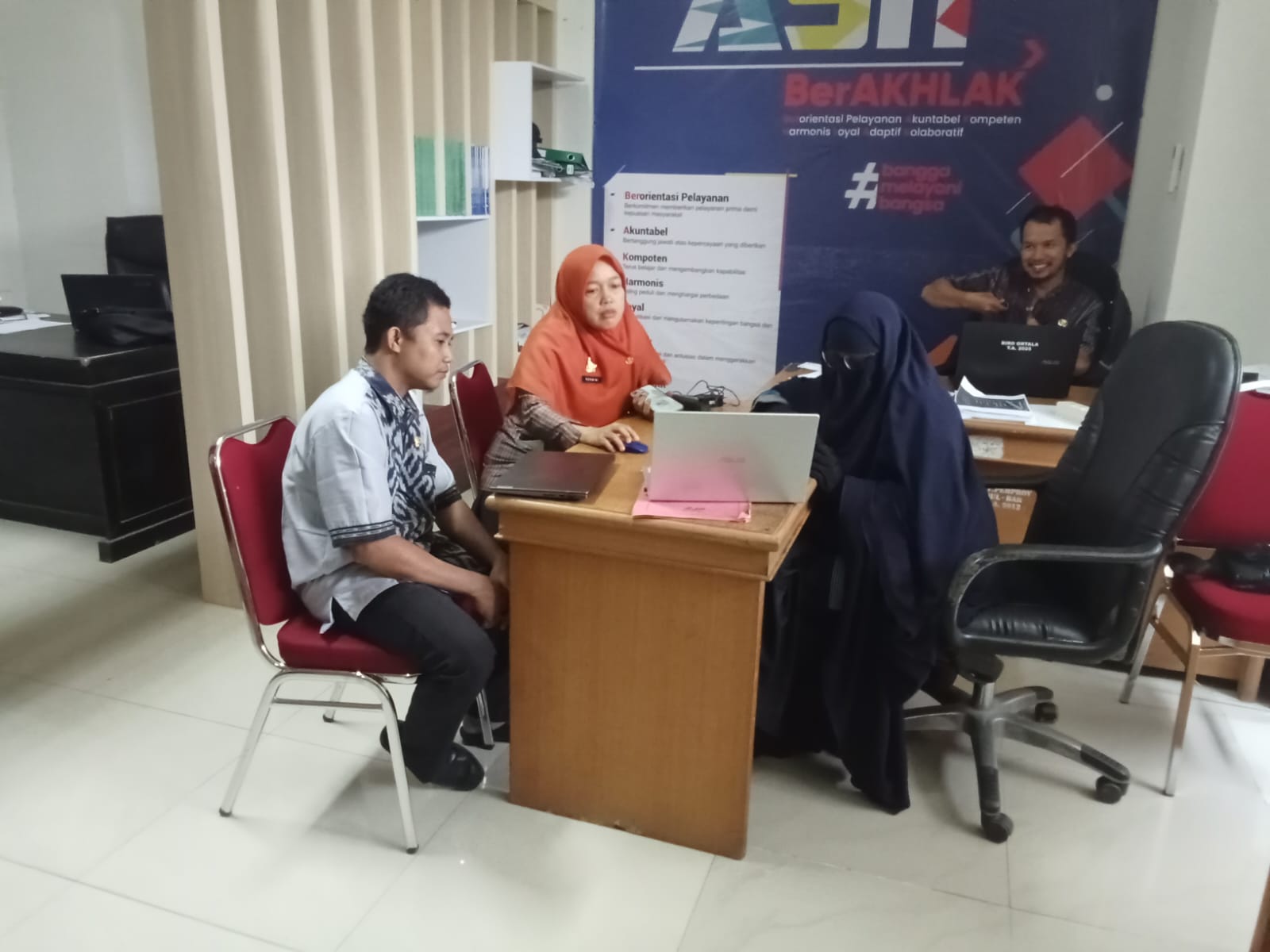 Tingkatkan Akuntabilitas, Biro Organisasi Setda Sulbar Gelar Coaching Clinic Penyusunan Laporan Kinerja 2025