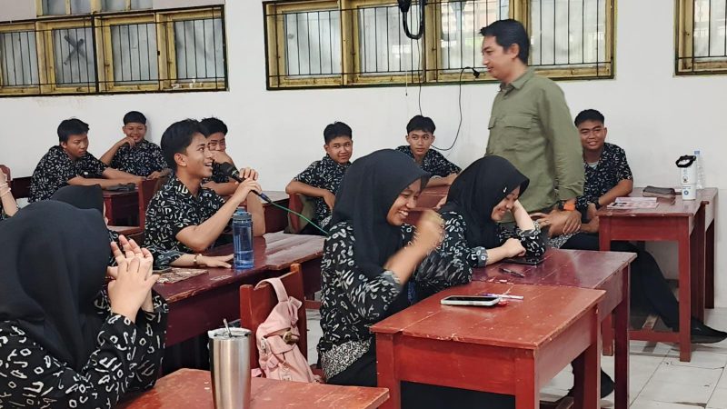 KPU Parepare Berbagi Ilmu Pendidikan Pemilih bagi Pelajar SMAN 1