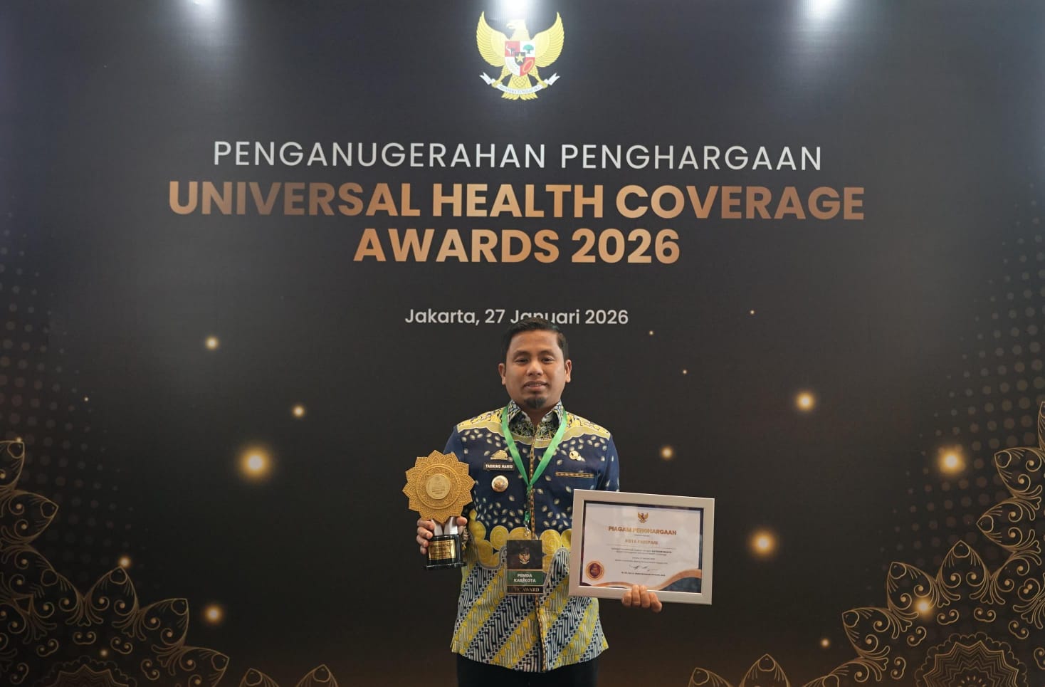 Kota Parepare Raih Penghargaan UHC Award 2026 Kategori Madya