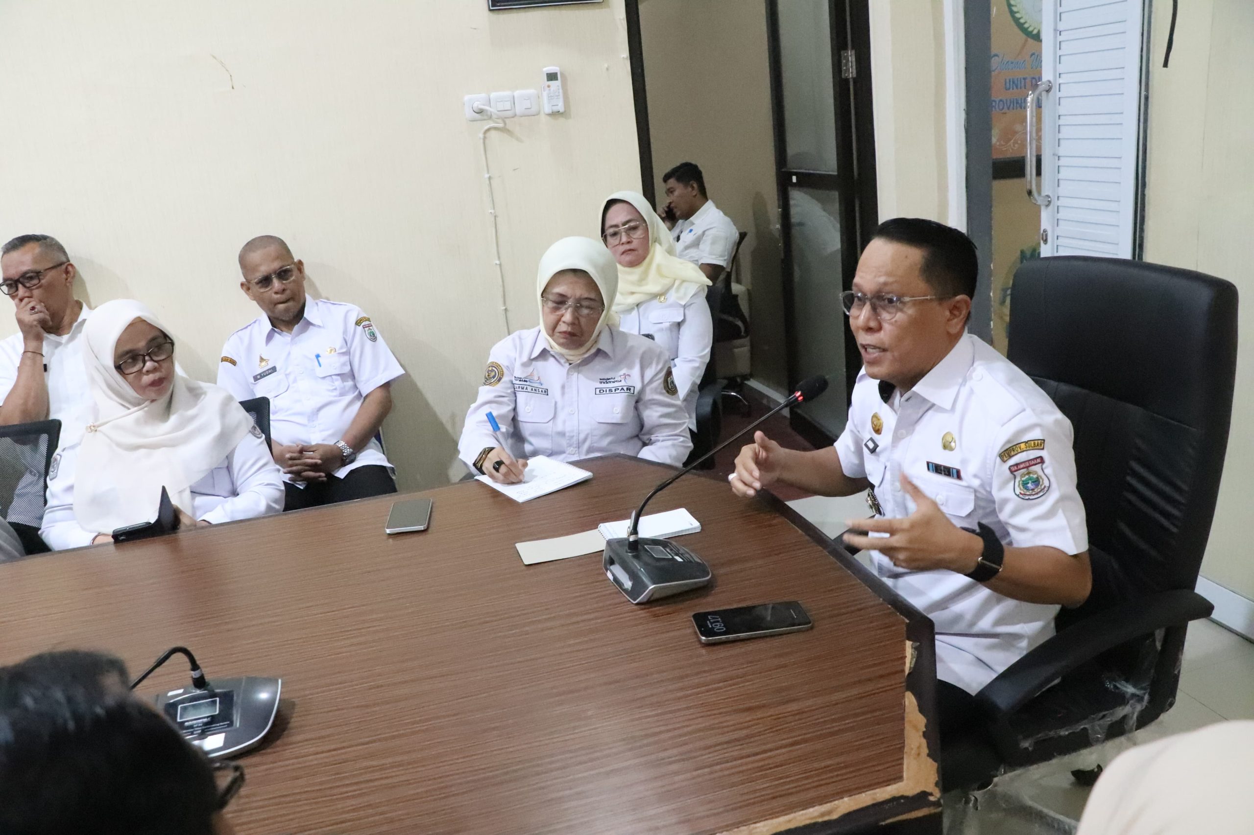 Dukung Target Gubernur Sulbar, Sekda Junda Maulana Galang Soliditas Dinsos P3APMD Tekan Angka Kemiskinan