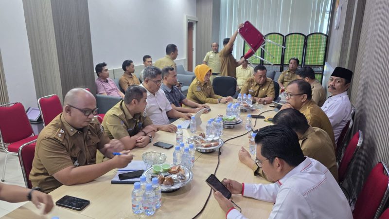 Cegah Paparan Konten Negatif di Sekolah, Biro Hukum Sulbar Dorong Aturan Pembatasan Ponsel Hingga Tingkat Kabupaten