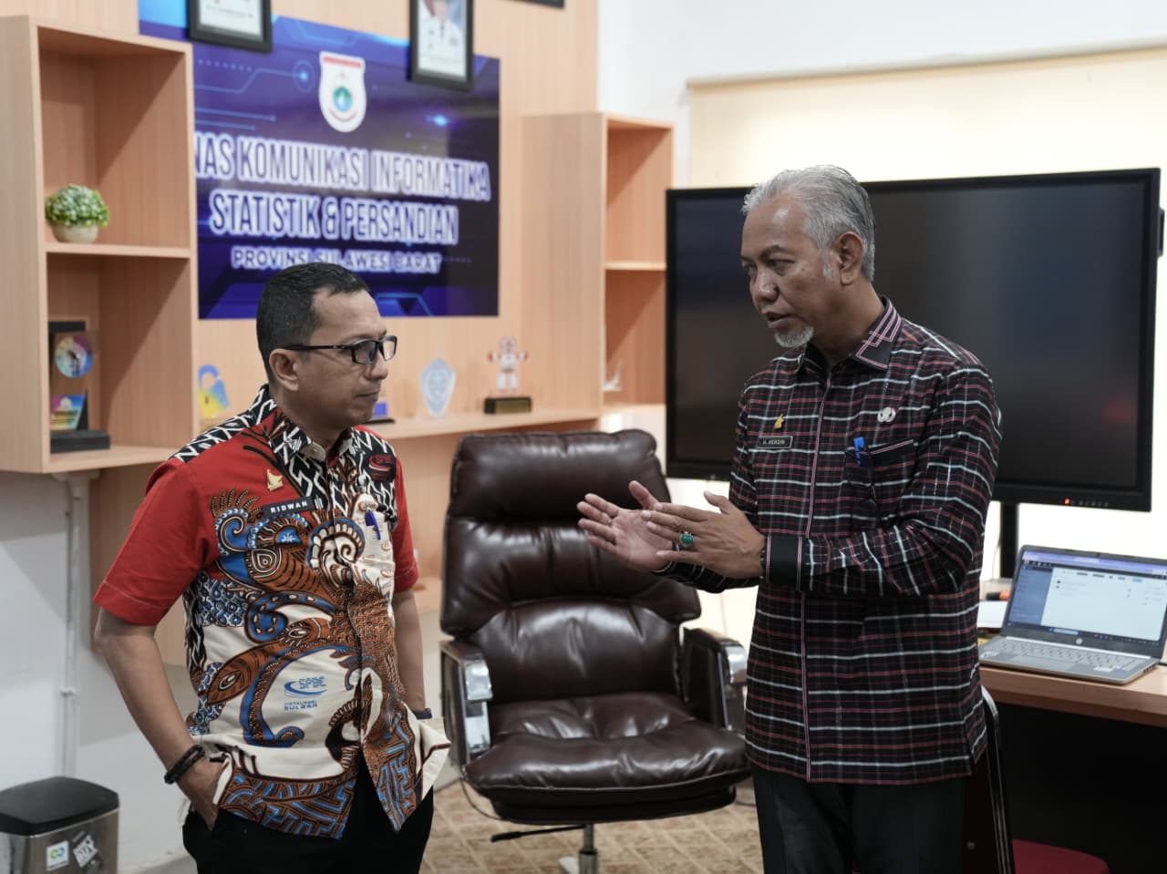 Diskominfo Sulbar Dukung Penegakan Disiplin ASN, Dorong Budaya Kerja Profesional Berbasis Keteladanan