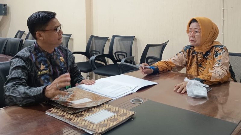 Dinsos P3A dan PMD Sulbar Terima BAST dan SPH Hibah Kendaraan dari Kemensos RI