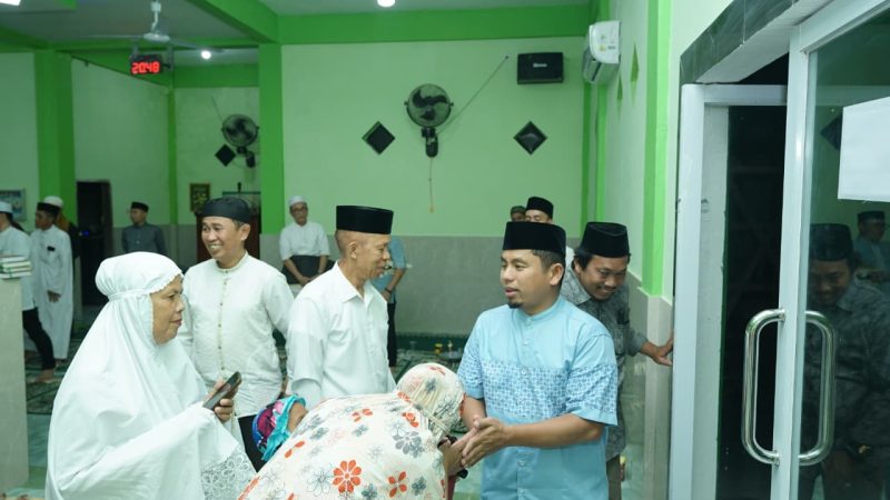 Safari Ramadan Pemkot Parepare Berlanjut- Penyerahan Bantuan ke Masjid Ni’matul Asri