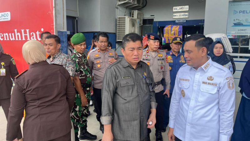 Forkopimda Parepare Tinjau Arus Balik Libur Lebaran di Pelabuhan Nusantara