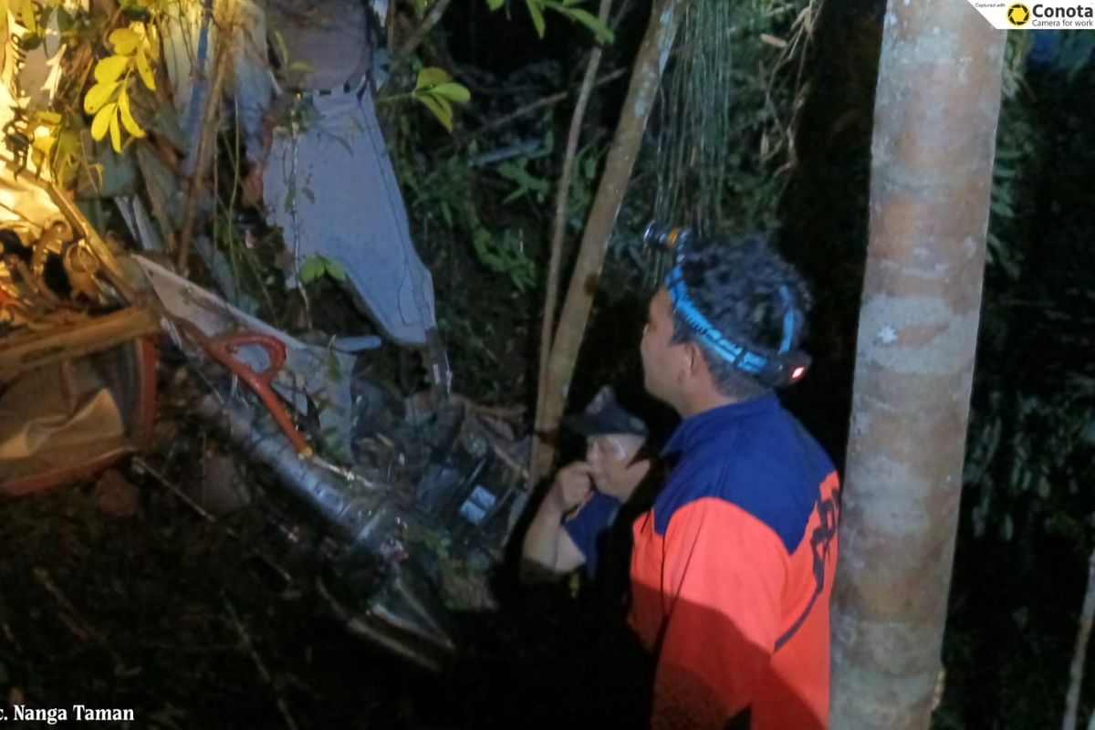 Helikopter Jatuh di Kalbar Ditemukan, 8 Orang Meninggal Dunia