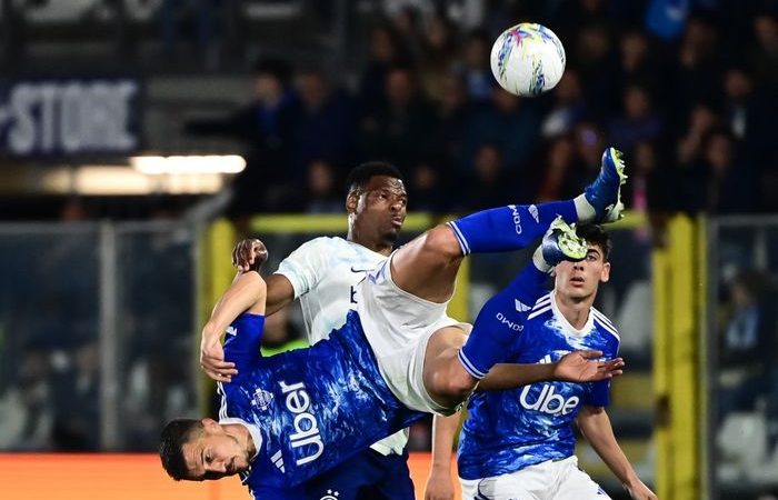 Inter Milan Comeback Dramatis! Tumbangkan Como dalam Laga 7 Gol di Pekan ke-32 Serie A