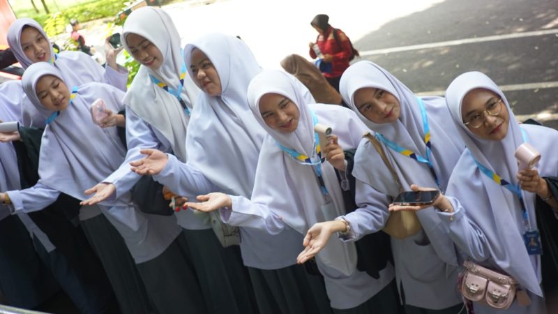 Day 3 Edutour Decimal: Puluhan Siswa-Siswi SMAIT AL-Fityan Gowa Rasakan Atmosfer ITB