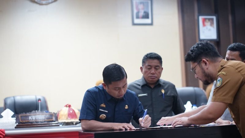 Penandatanganan Rekomendasi LKPJ TA 2025, Tasming Hamid Apresiasi Kinerja DPRD Parepare