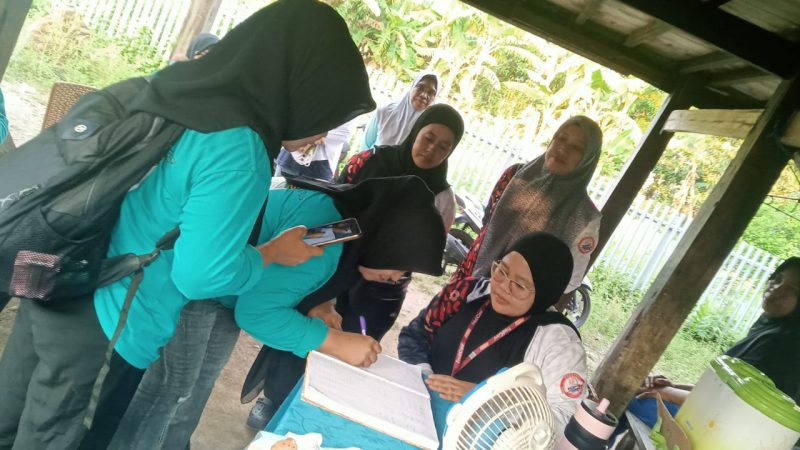 Komunitas Burem Salurkan Bantuan bagi Korban Kebakaran di Lumpue