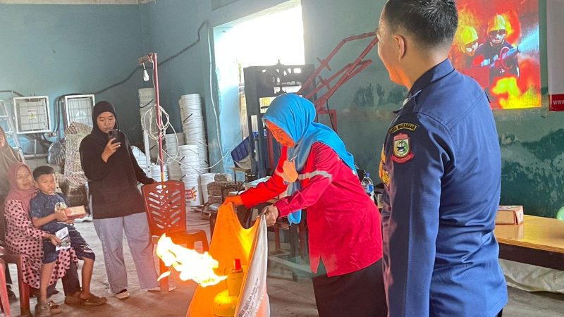 Pertamina Sulawesi Perkuat Edukasi Keselamatan, IT Makassar Gelar Pelatihan Penggunaan APAR untuk Masyarakat