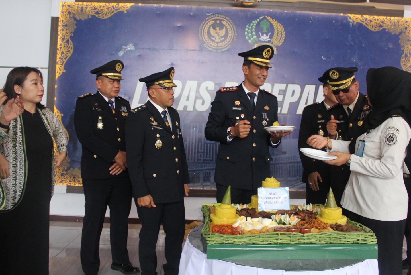 Lapas Parepare Ikuti Tasyakuran HBP ke-62, Berikan Penghargaan-Pemusnahan Barang Bukti