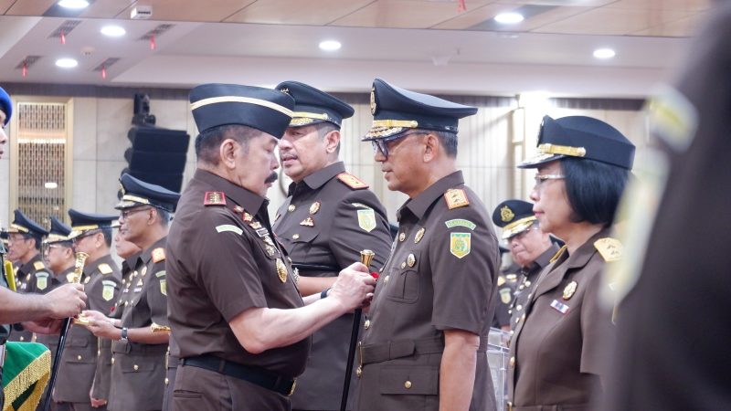 Dr Sila Haholongan Pulungan Resmi Dilantik, Jabat Kajati  Sulsel