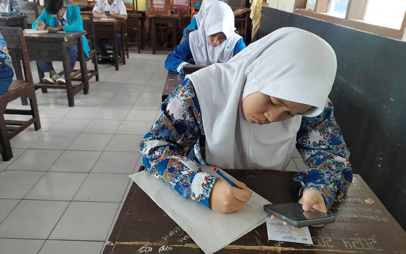 Pra SPMB, Banyak Siswa Pendaftar SMA Tidak Memenuhi Syarat