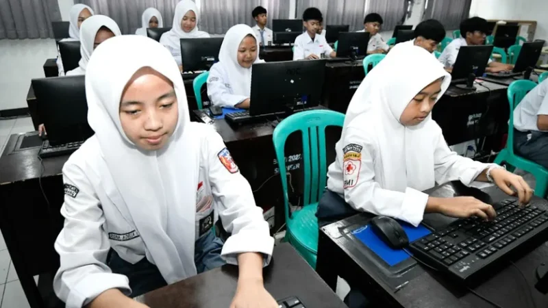 Hasil Tes Kemampuan Akademik Siswa Minim, DPR Dorong Langkah Strategis Pemerintah