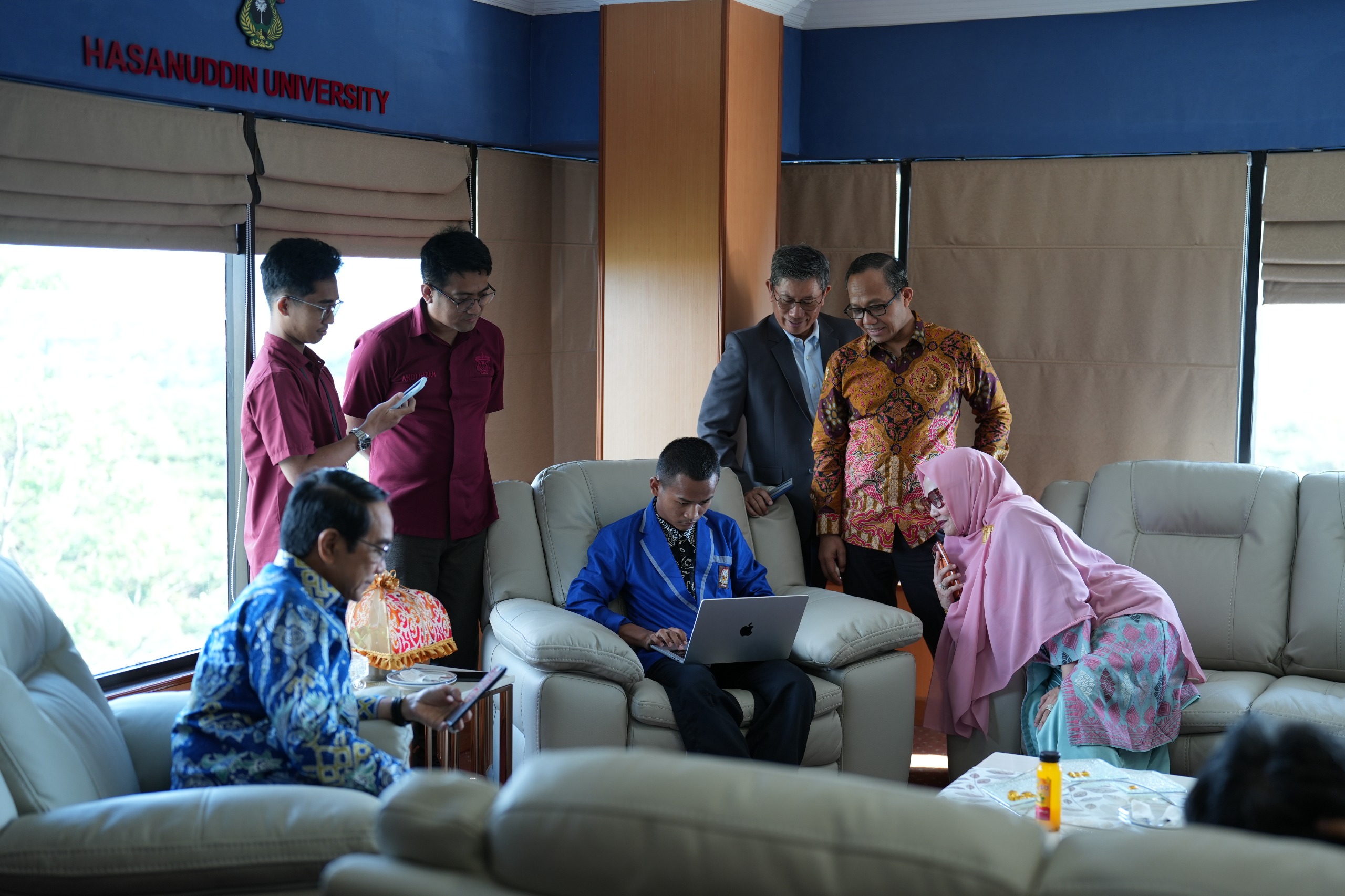 Siswa Pinrang Pembobol Sistem Keamanan NASA Dapat Golden Tiket Masuk Unhas