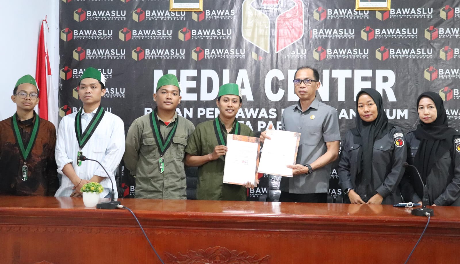 Bawaslu Parepare dan HMI Jalin Kerjasama Pengawasan Partisipatif untuk Perkuat Demokrasi