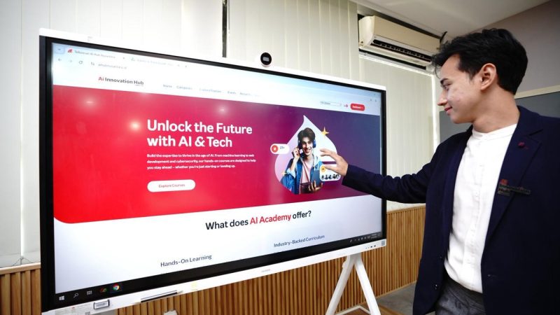 Spesial di Ulang Tahun ke-31, Telkomsel Tegaskan Makna Melayani Sepenuh Hati untuk Hadirkan Pengalaman Terbaik