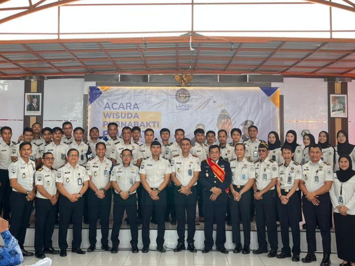 Lapas Parepare Gelar Wisuda Purnabakti-Pelepasan Pindah Tugas Pegawai