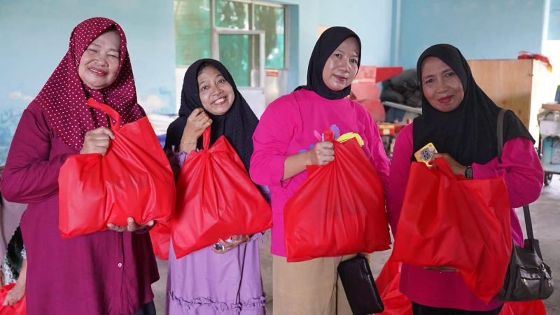 Pertamina Sulawesi Berbagi Kebahagiaan Iduladha melalui Program Pertamina Berkah