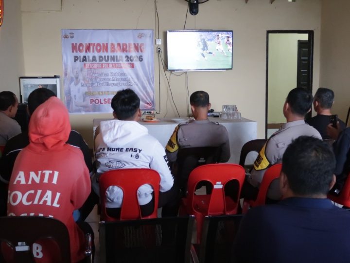 Polsek KPN Polres Parepare Gelar Nobar Piala Dunia 2026, Pererat Kedekatan Polri dan Masyarakat