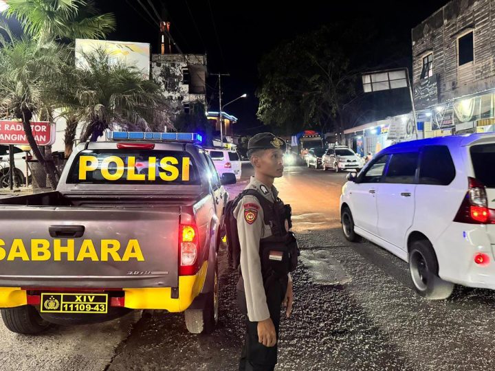 Patroli Blue Light Samapta Polres Parepare Pantau Aktivitas Malam Akhir Pekan