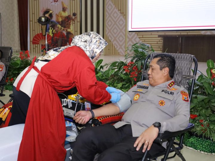 Polda Sulsel Kumpulkan 278 Kantong Darah dalam Aksi Donor Sambut Hari Bhayangkara ke-80
