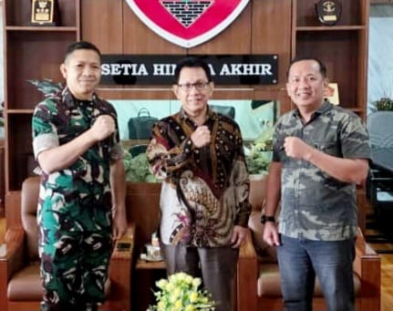 Perkokoh Sinergi, Kasdam XIV/Hasanuddin Sambut Hangat Ketua PWI Sulsel yang Baru