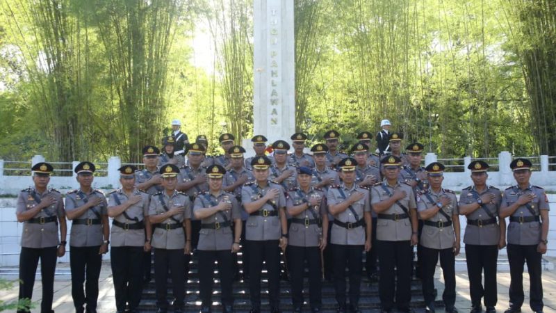 Jelang Hari Bhayangkara ke-80, Polres Parepare Gelar Ziarah Rombongan