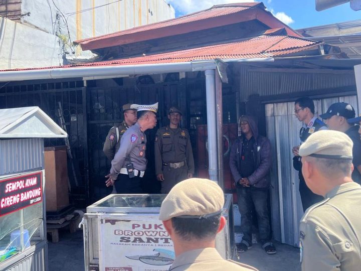 Sat Lantas Polres Parepare Dampingi Penertiban Pak Ogah di Dua Titik Rawan