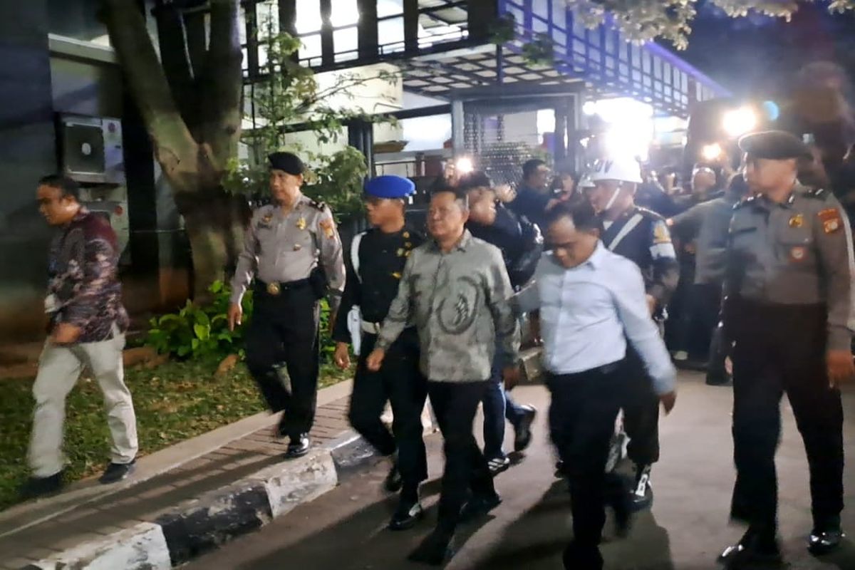 Benarkah KPK Ambil Alih Kasus Eks Jampidsus? Febrie Dipindah ke Rutan KPK