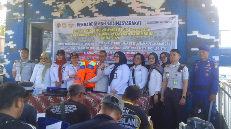 Kolaborasi PIP Makassar-Poltekpel Barombong Gelar PKM di Posko Satpolairud Polres Pangkep