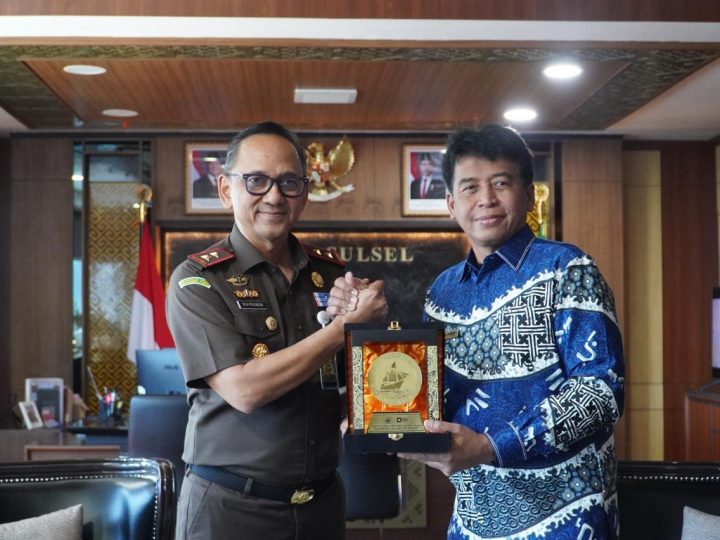 Perkuat Penegakan Hukum Perpajakan, Kanwil DJP Sulselbartra dan Kejati Sulsel Bersinergi Amankan Penerimaan Negara