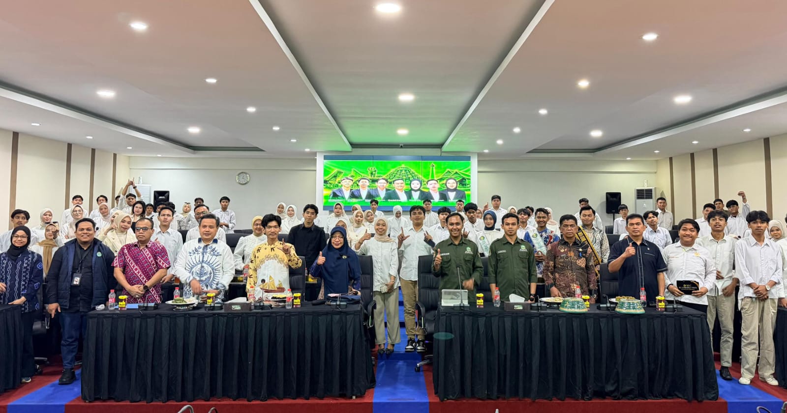 Asnun Resmi Ketua Umum Ikadah Sulsel