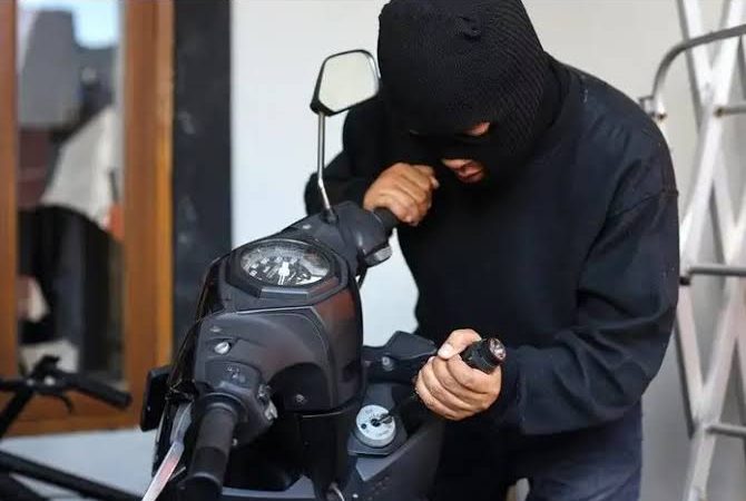 Kabur ke Bombana, Terduga Pelaku Curanmor Dibekuk Resmob Polres Pinrang