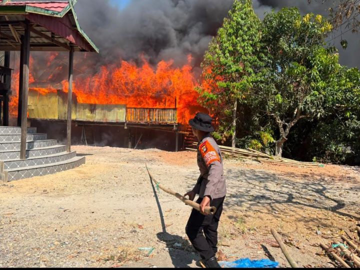 Diamuk si Jago Merah, Satu Rumah di Pinrang Ludes Terbakar