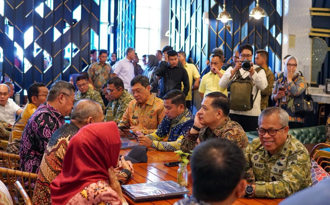 Tasming Hamid Ikuti Pertemuan Pengawasan Aset Pemda, Wamendagri Dorong Kepala Daerah Lebih Gesit