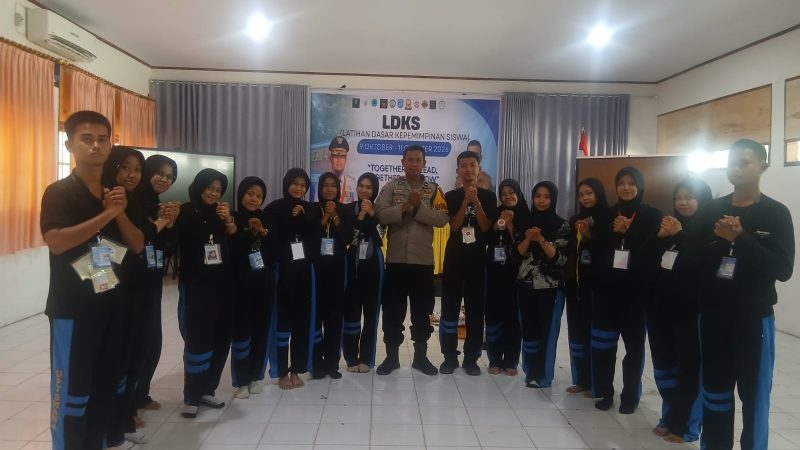 Hari Terakhir LDKS SMAN 4 Parepare, Bhabinkamtibmas Turun Langsung