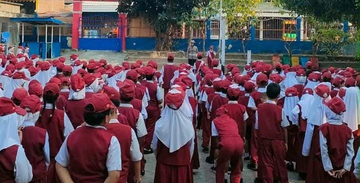 Sat Lantas Polres Parepare Gelar Police Goes to School di UPTD SDN 37