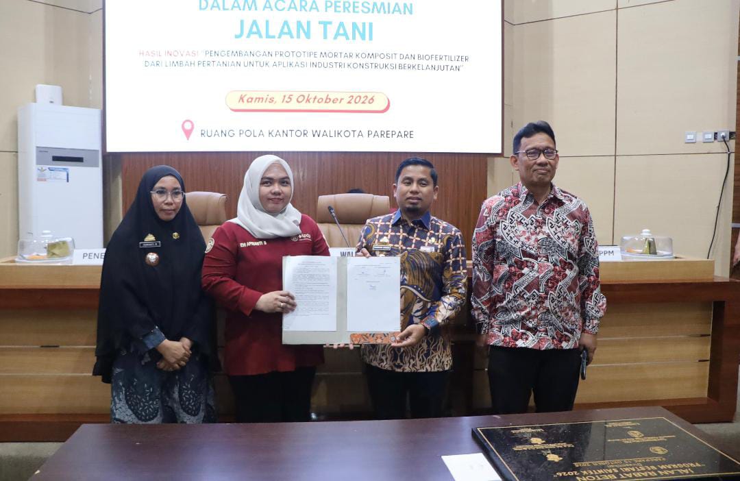 Tasming Hamid Apresiasi Inovasi Unhas, Limbah Pertanian Diolah Jadi Material Konstruksi dan Pupuk Hayati