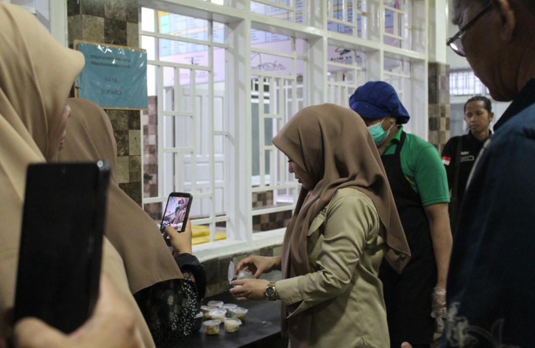 Serap Aspirasi WBP dan Petugas, Anggota DPR RI Komisi XIII Kunjungan Kerja ke Lapas Parepare